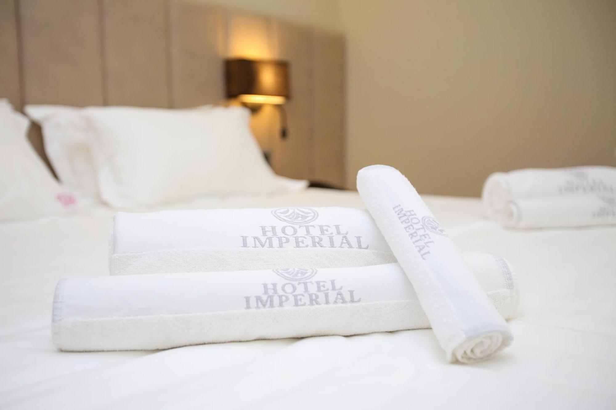 Hotel Imperial Kanine Ruang foto